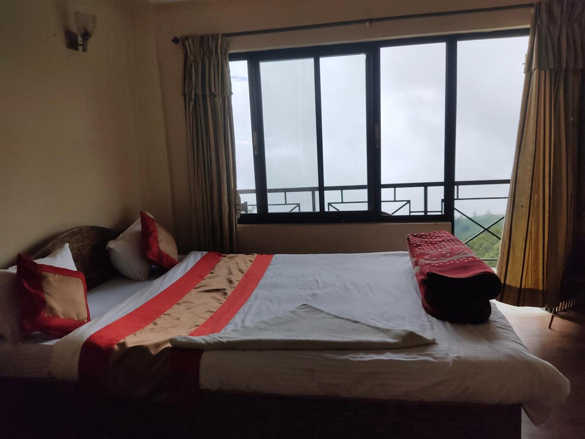 Hotel Nagarkot Holiday Inn Kamer foto