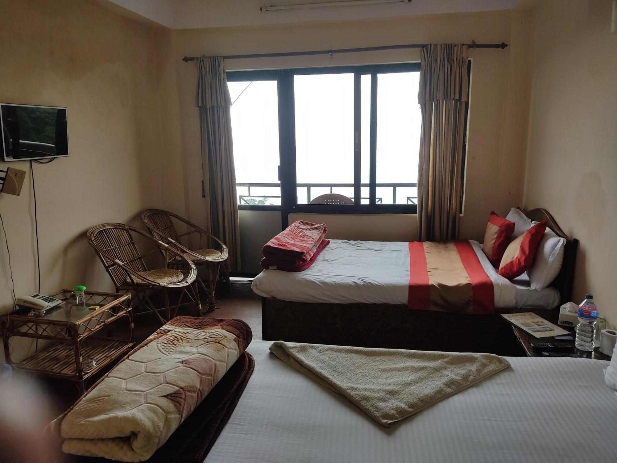 Hotel Nagarkot Holiday Inn Kamer foto