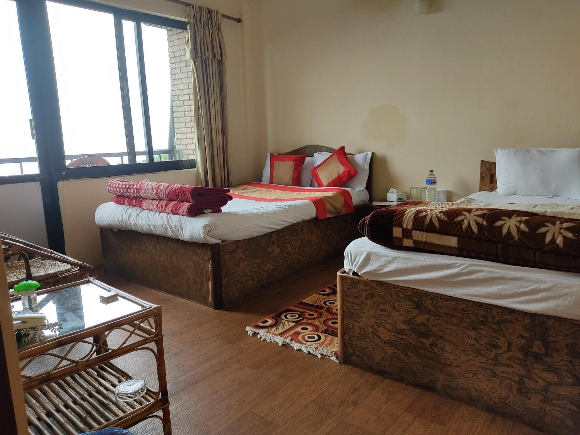 Hotel Nagarkot Holiday Inn Kamer foto