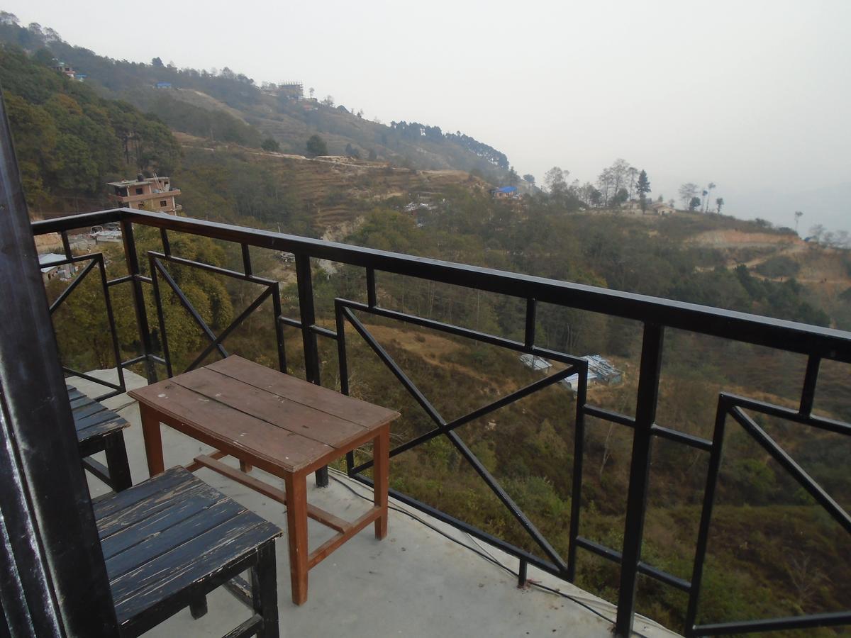 Hotel Nagarkot Holiday Inn Buitenkant foto